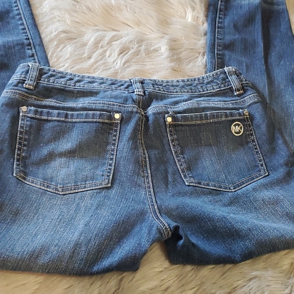 Jeans. - Picture 1 of 3